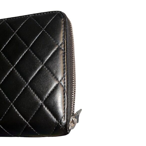 Authentic Chanel Black Zippy Wallet - Picture 10 of 16